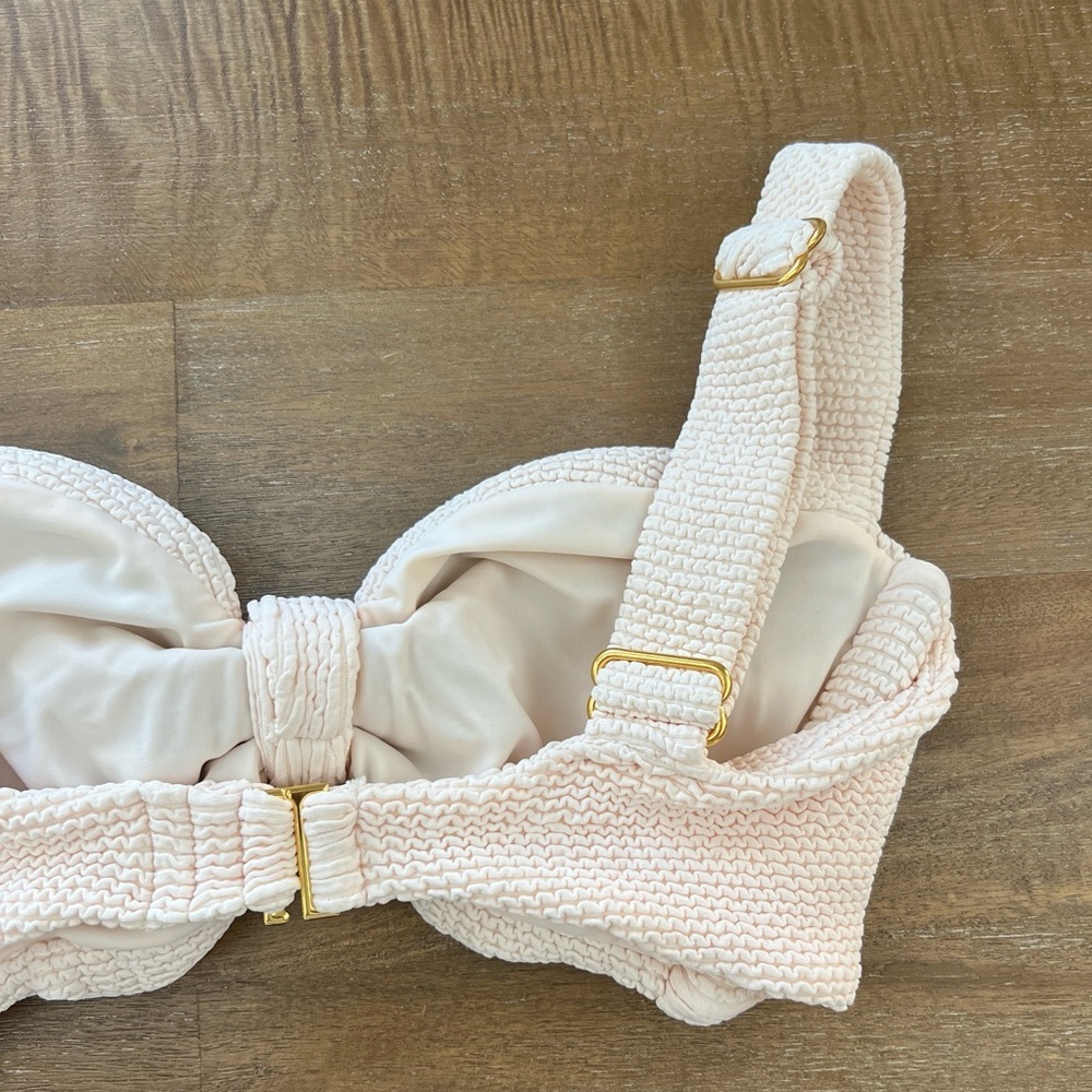 Montce Hayden Bikini Top Crema Scrunch NWOT - Picture 10 of 14